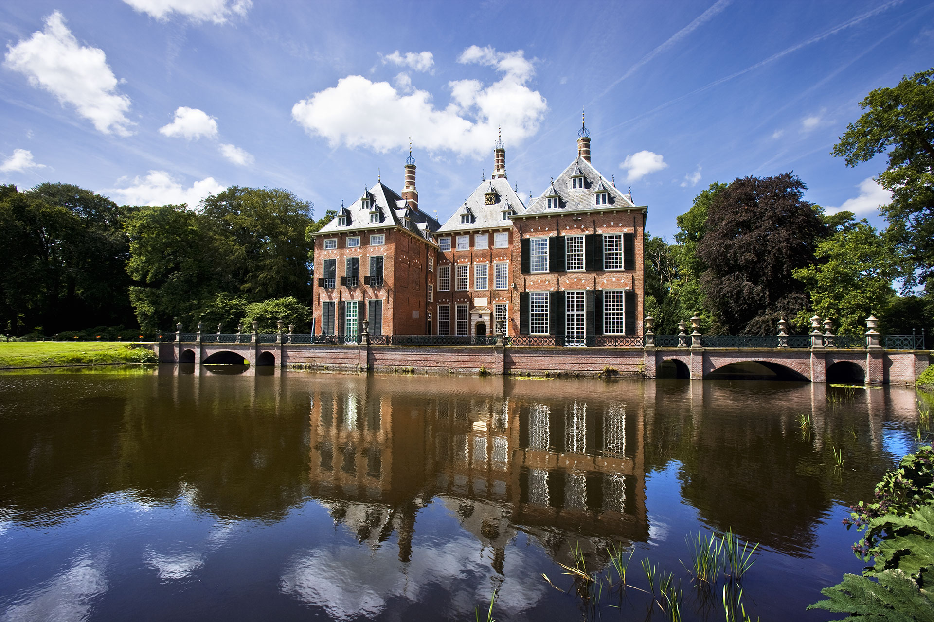 Castle Duivenvoorde frontside